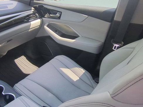 Used 2023 Acura MDX FWD w/ Technology Package image 14