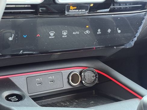 New 2026 Nissan Sentra SV w/ SV Convenience Package FWD image 19