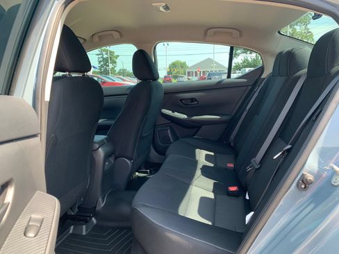 Used 2025 Nissan Sentra SV FWD image 22