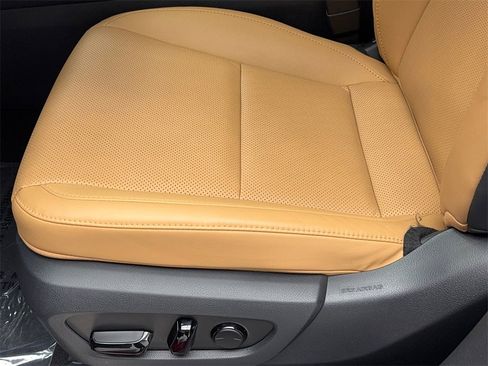 Used 2025 Lexus RX 350 Premium image 37