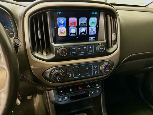 Used 2018 GMC Canyon Denali AWD/4WD image 26