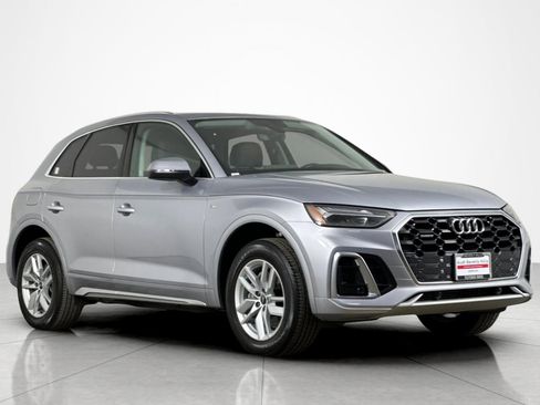 Used 2023 Audi Q5 2.0T Premium w/ Convenience Package AWD/4WD image 7
