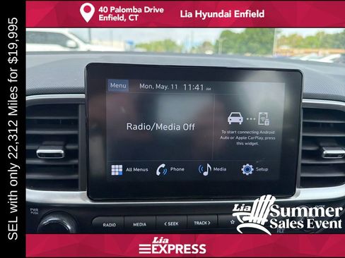 Used 2025 Hyundai Venue SEL FWD image 19