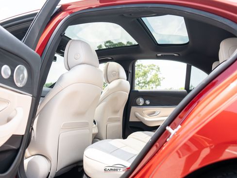 Used 2019 Mercedes-Benz E 300 image 21