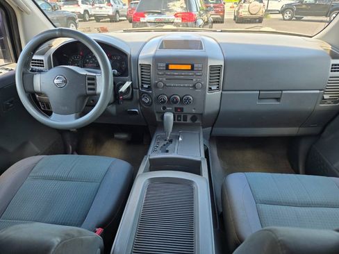 Used 2006 Nissan Titan SE AWD/4WD image 17