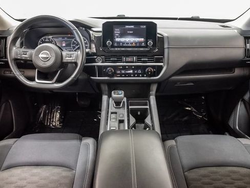 Used 2022 Nissan Pathfinder SV FWD image 26