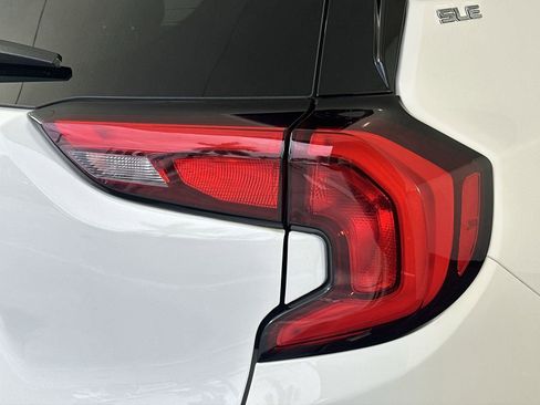 Used 2020 GMC Terrain SLE image 26