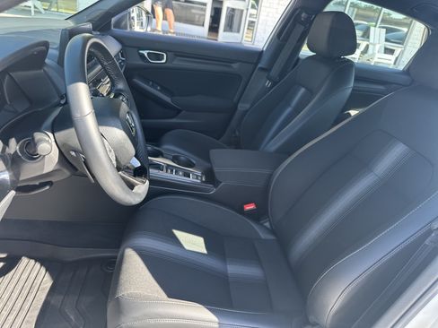 Used 2025 Honda Civic Sport image 11