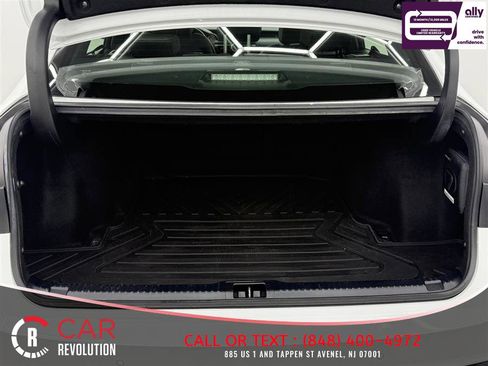 Used 2022 Lexus IS 350 F Sport image 7