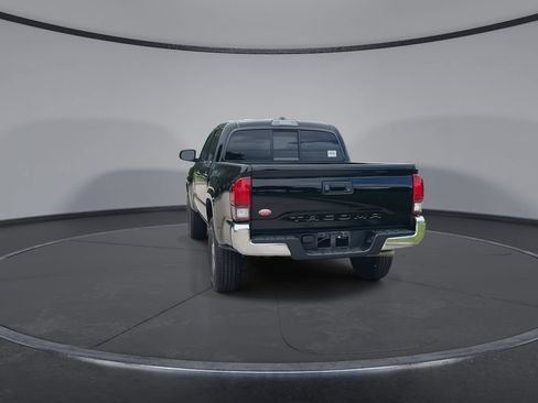 Used 2023 Toyota Tacoma SR5 RWD image 7