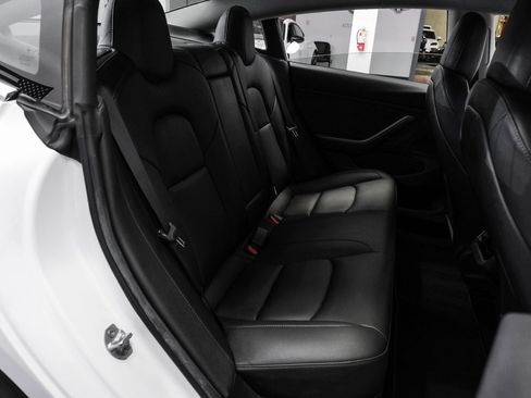 Used 2019 Tesla Model 3 Long Range image 38