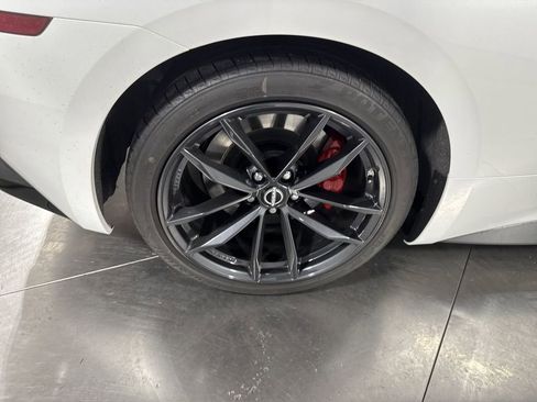 Used 2024 Nissan Z Performance w/ Floor Mat Package image 13