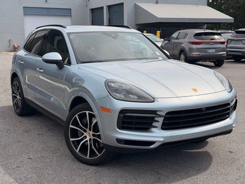 Used 2021 Porsche Cayenne S AWD/4WD image 1