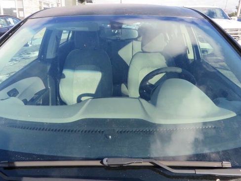 Used 2017 Chevrolet Sonic LS image 35