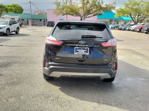 Used 2023 Ford Edge SEL image 5