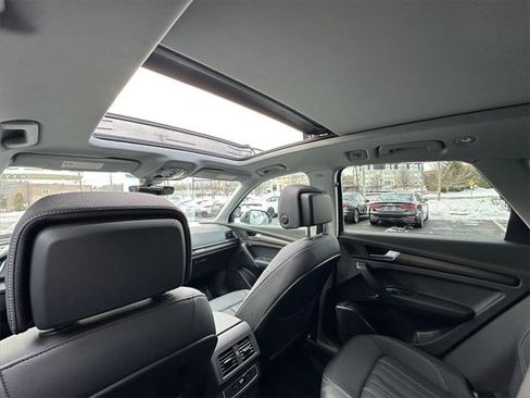 Certified 2023 Audi Q5 2.0T Premium w/ Convenience Package image 28