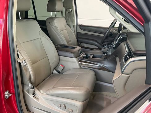 Used 2015 Chevrolet Tahoe LT w/ Luxury Package RWD image 16