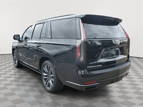 Certified 2023 Cadillac Escalade Sport Platinum image 4