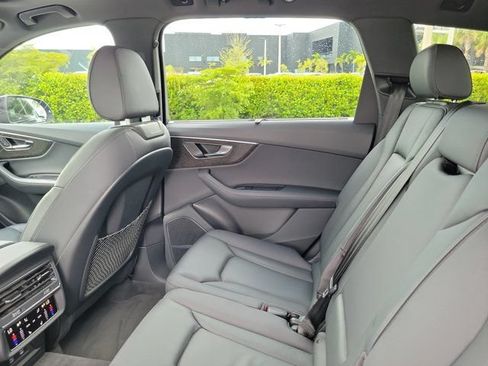 Certified 2021 Audi Q7 3.0T Premium Plus w/ Executive Package AWD/4WD image 11