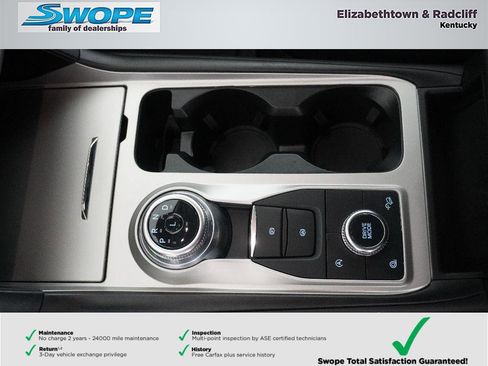 Certified 2024 Ford Explorer XLT w/ Class IV Trailer Tow Package AWD/4WD image 24