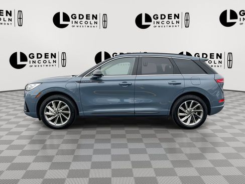 Used 2025 Lincoln Corsair Grand Touring w/ Equipment Group 302A AWD/4WD image 5