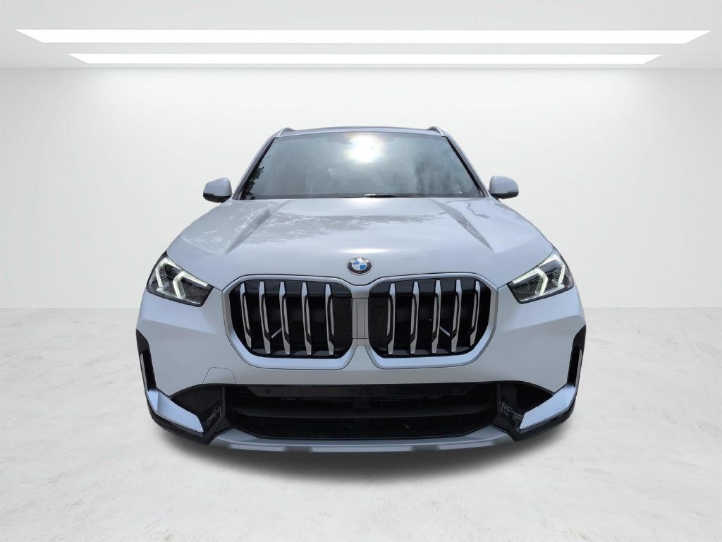 New 2027 BMW X1 xDrive28i AWD/4WD image 9