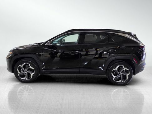 Certified 2023 Hyundai Tucson Limited AWD/4WD image 4