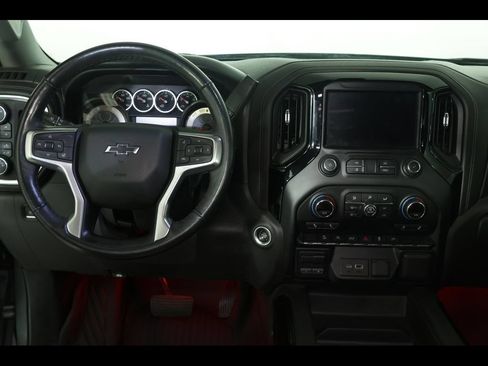 Used 2020 Chevrolet Silverado 1500 RST AWD/4WD image 19