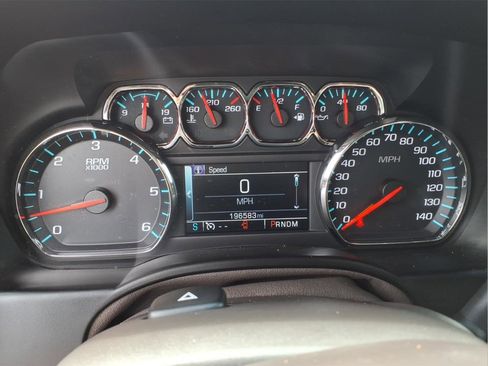 Used 2016 Chevrolet Tahoe LT w/ Luxury Package RWD image 19