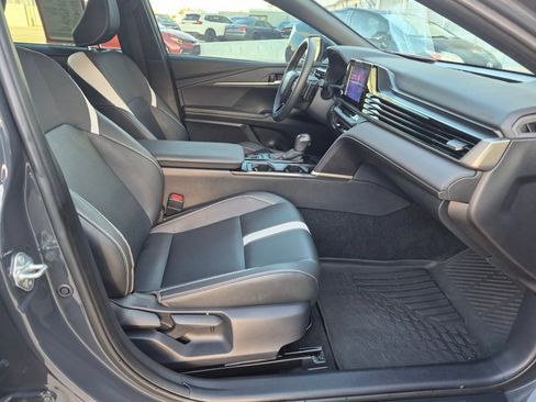 Certified 2025 Toyota Camry SE w/ Convenience Package FWD image 19