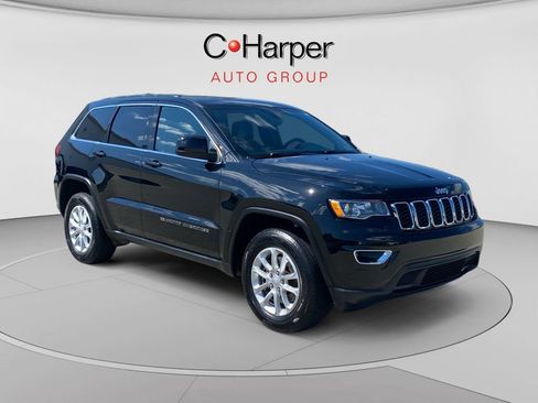 Used 2022 Jeep Grand Cherokee Laredo X AWD/4WD image 1
