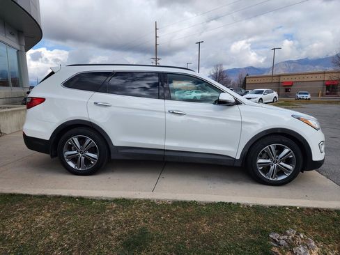 Used 2016 Hyundai Santa Fe SE w/ Option Group 03 image 4