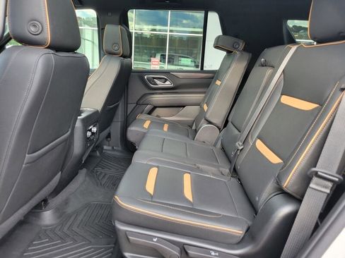 Used 2023 GMC Yukon AT4 w/ Technology Package image 26