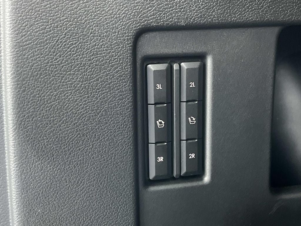 Used 2023 Lincoln Navigator Reserve AWD/4WD image 25
