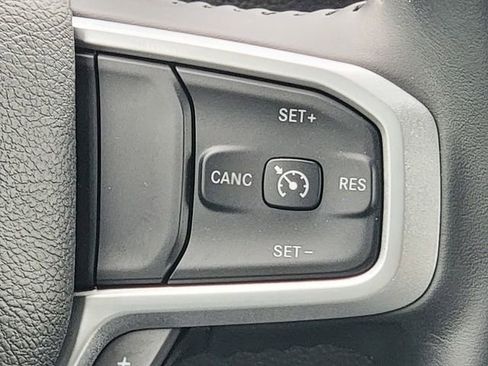 Certified 2024 RAM 1500 Big Horn AWD/4WD image 34
