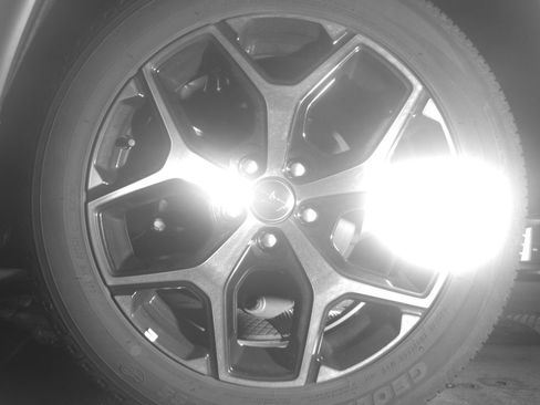 Used 2025 Jeep Compass Limited image 14