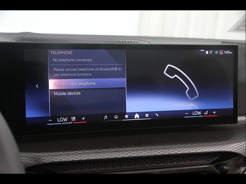 Used 2027 BMW 430i Convertible w/ M Sport Package RWD image 14