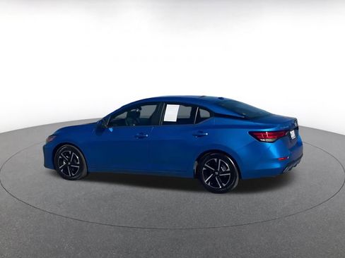Used 2024 Nissan Sentra SV image 10