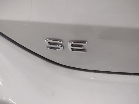 New 2026 Volkswagen Tiguan SE AWD/4WD image 14