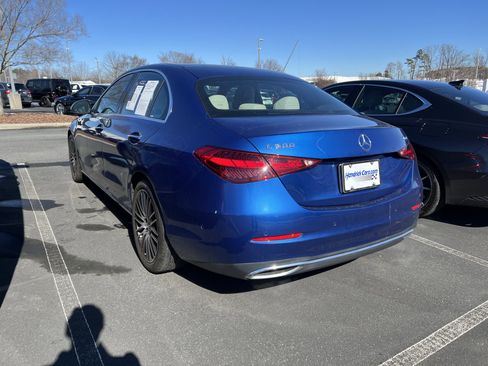 Used 2023 Mercedes-Benz C 300 C 300 image 8