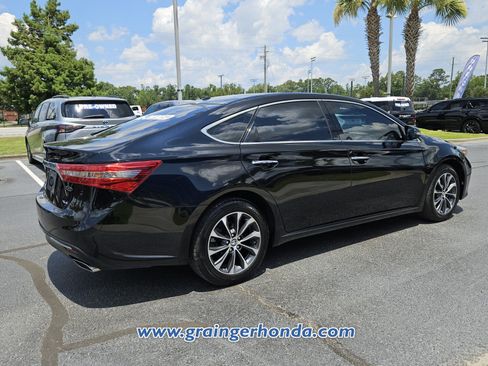 Used 2016 Toyota Avalon XLE Plus FWD image 5