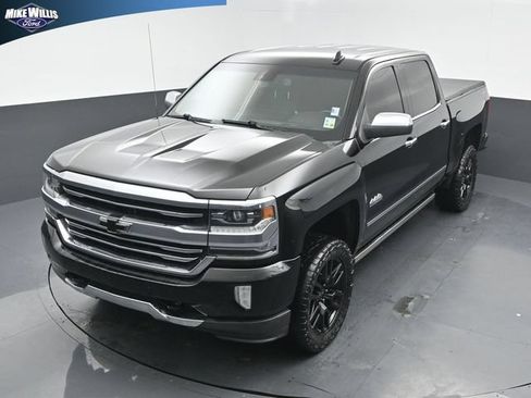 Used 2018 Chevrolet Silverado 1500 High Country AWD/4WD image 11