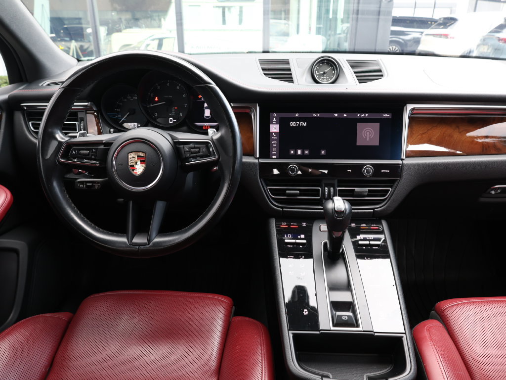 Used 2023 Porsche Macan Turbo AWD/4WD image 23