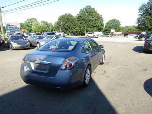 Used 2011 Nissan Altima 2.5 S w/ Convenience Pkg FWD image 11