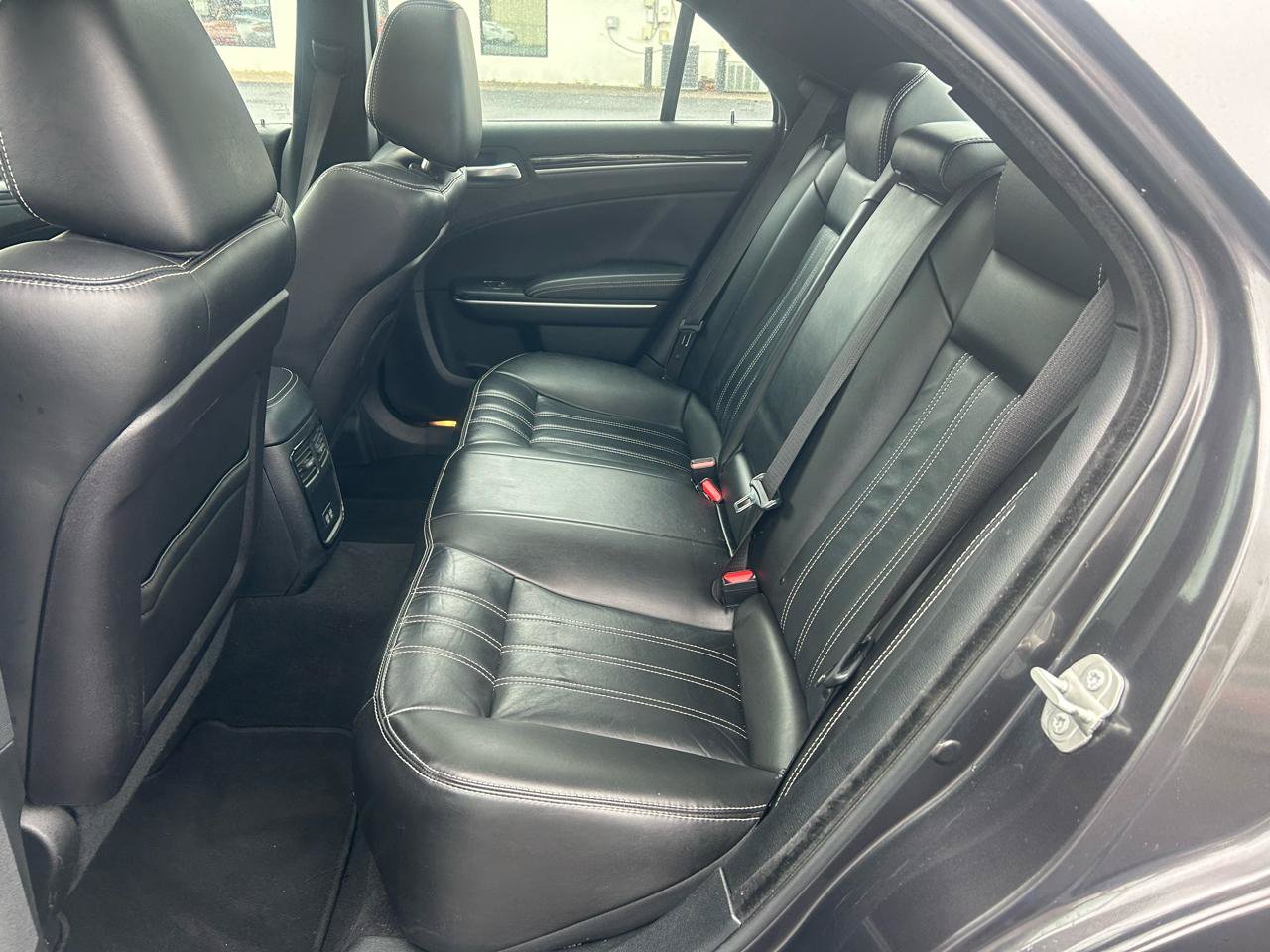 Used 2023 Chrysler 300 S RWD image 12