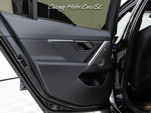 Used 2025 BMW M5 w/ Carbon Package AWD/4WD image 34