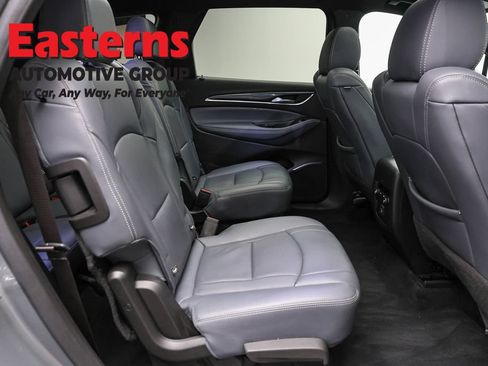Used 2023 Buick Enclave Essence w/ Experience Buick Package FWD image 23