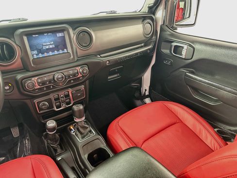 Used 2022 Jeep Wrangler Unlimited Sport AWD/4WD image 22