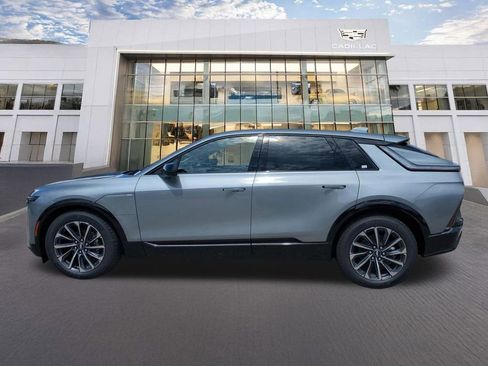 New 2026 Cadillac Lyriq Sport image 5