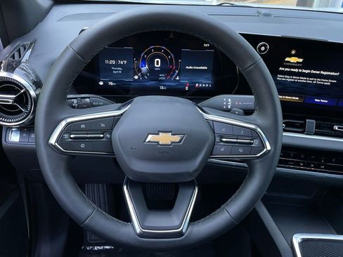 New 2026 Chevrolet Equinox LT FWD image 15